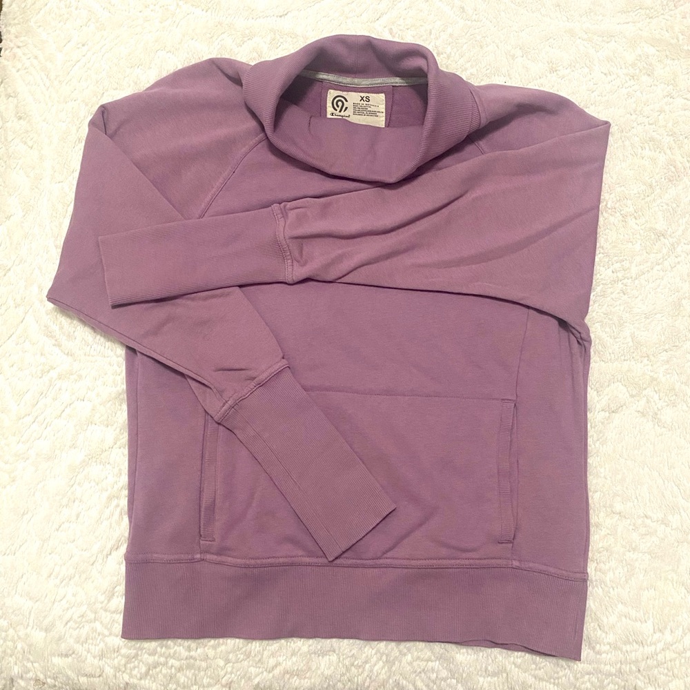 Champion turtle neck active sweater